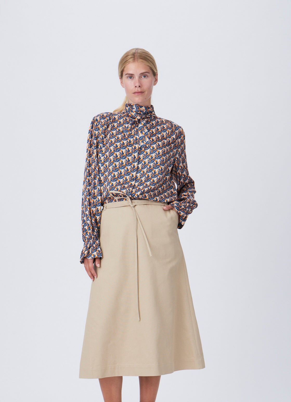 A-line wrap skirt in cotton twill