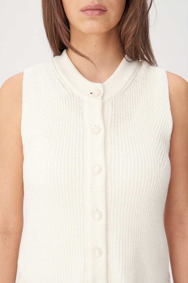 Naja Lauf HONEY VEST PATENT Vest IVORY