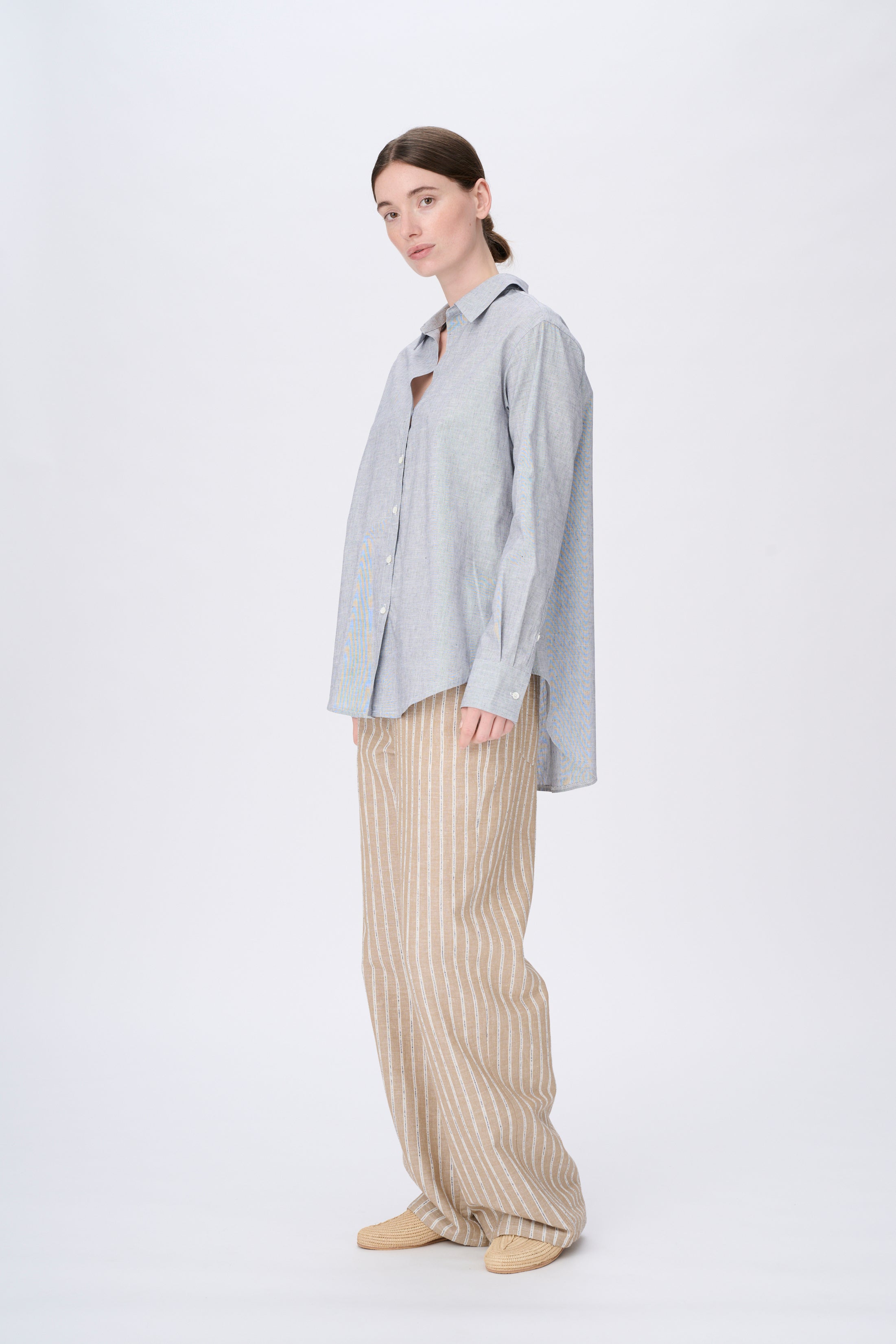 Naja Lauf SUS SHIRT LINEN CHAMBRAY Shirts NAVY White
